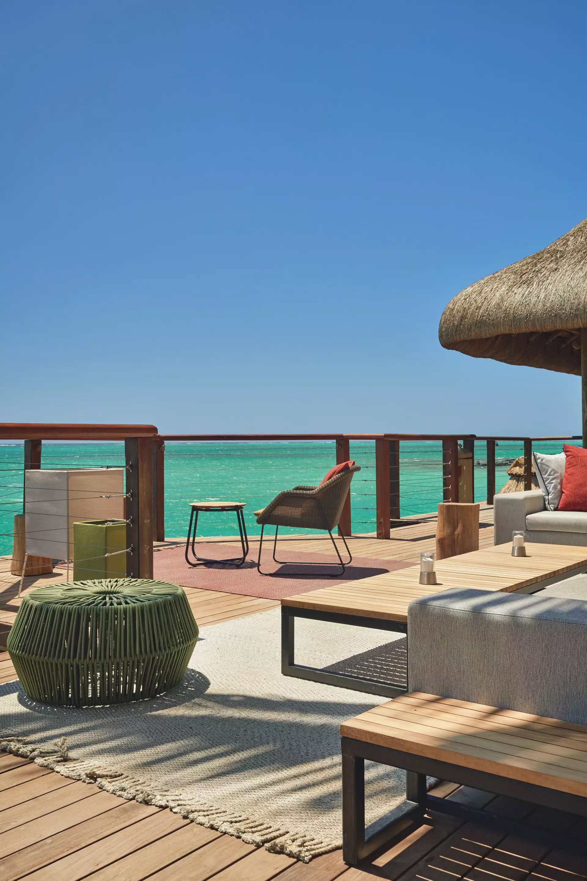 Paradise Cove - Peninsula Bar Resto - Mauritius.com.webp