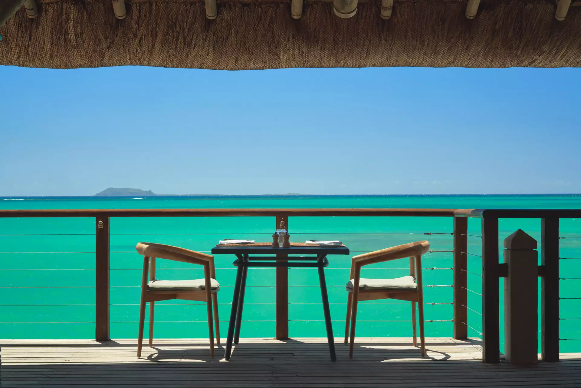 Paradise Cove - Peninsula Bar Resto - Mauritius.com (2).webp