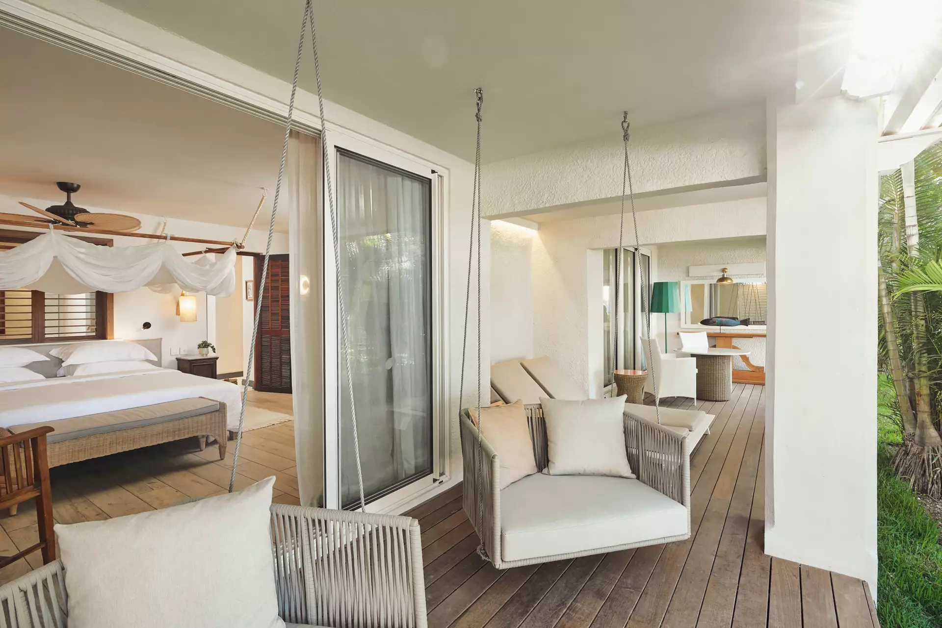 Paradise Cove - Senior Suite - Mauritius.com (6).webp
