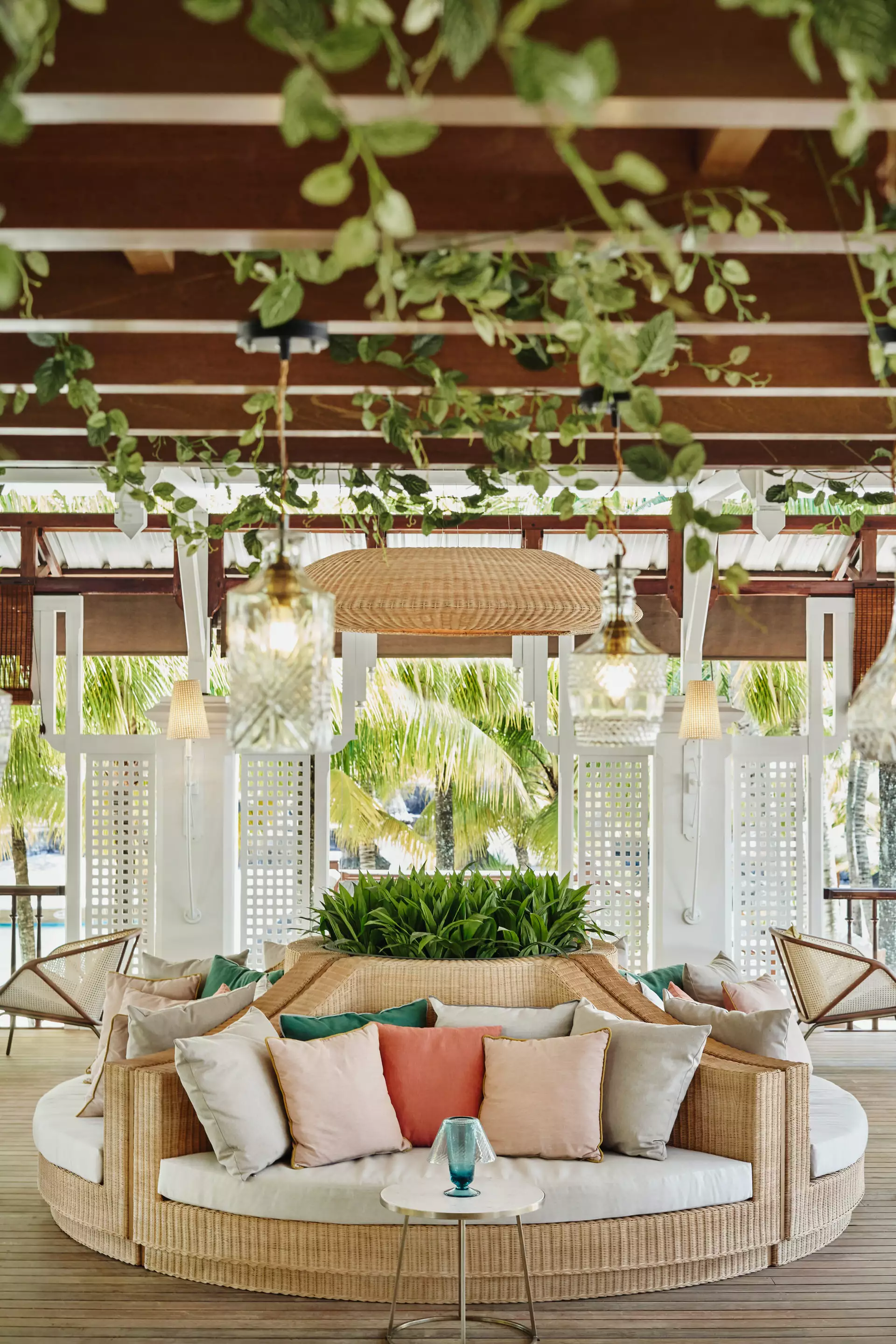 Paradise Cove - Stay Bar - Mauritius.com (4).webp