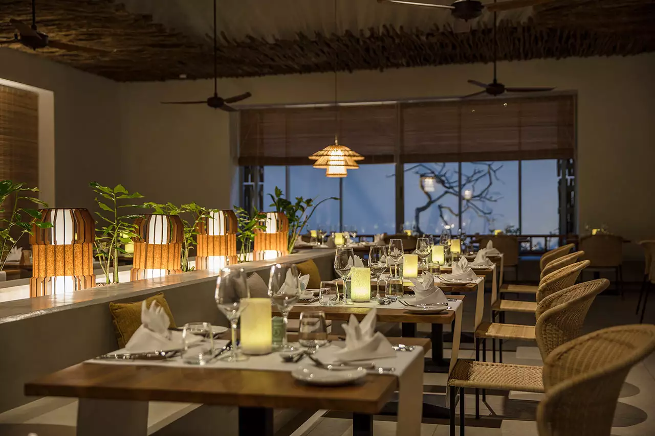 Preskil Island Resort_Restaurant.webp