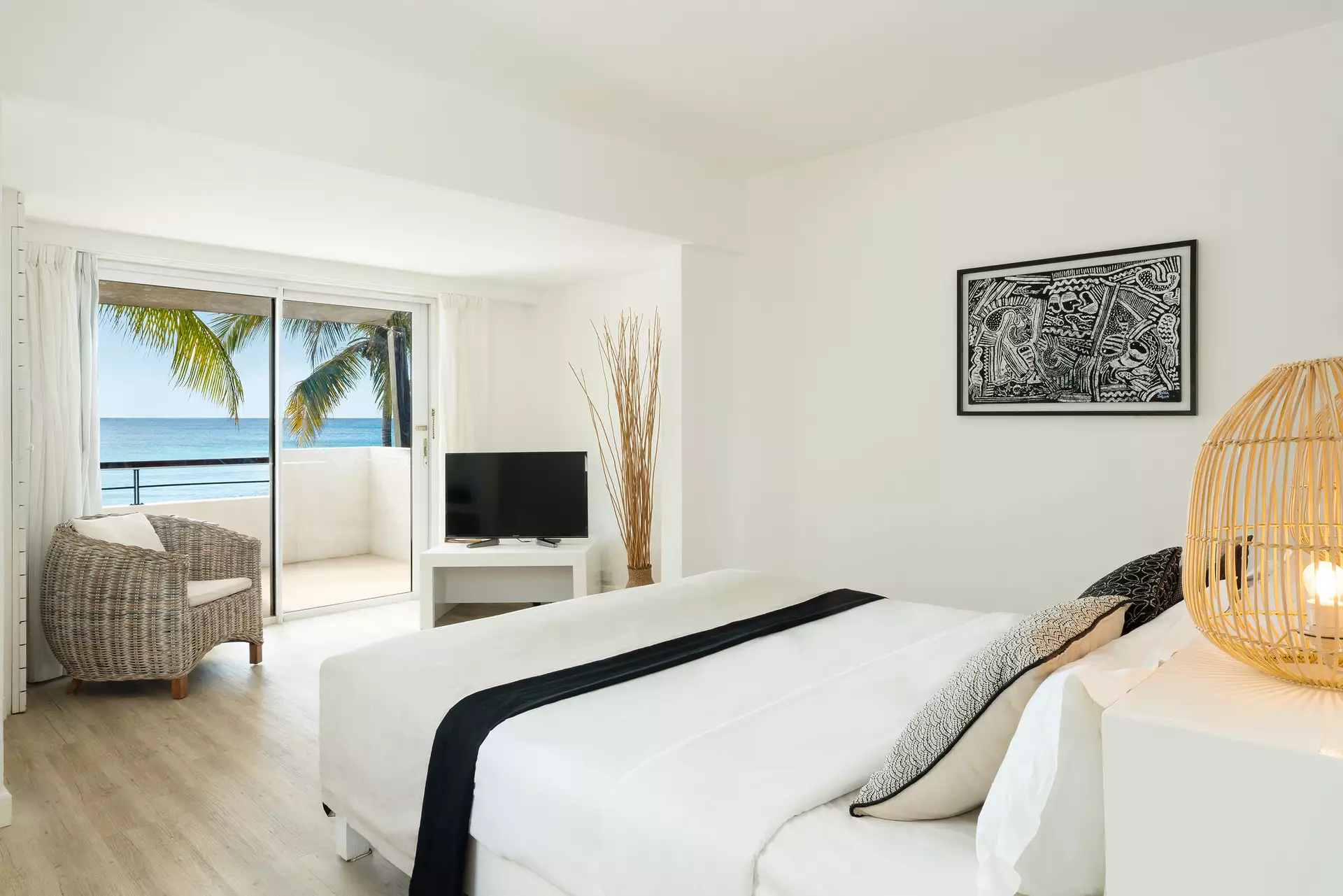Recif Attitude - Deluxe Room Seafront - Mauritius.com (2).webp