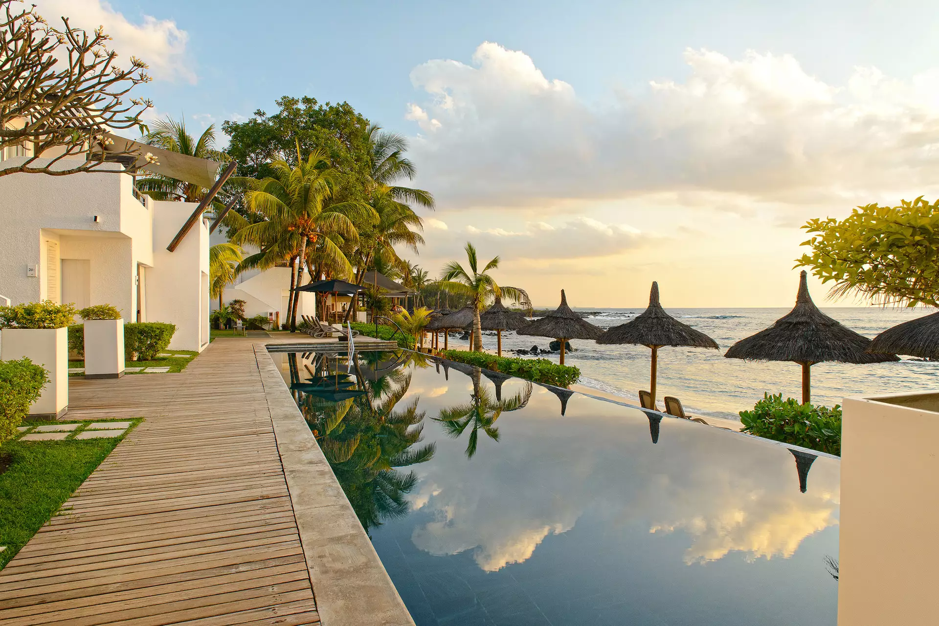 Recif Attitude - Pool - Mauritius.com (2).webp