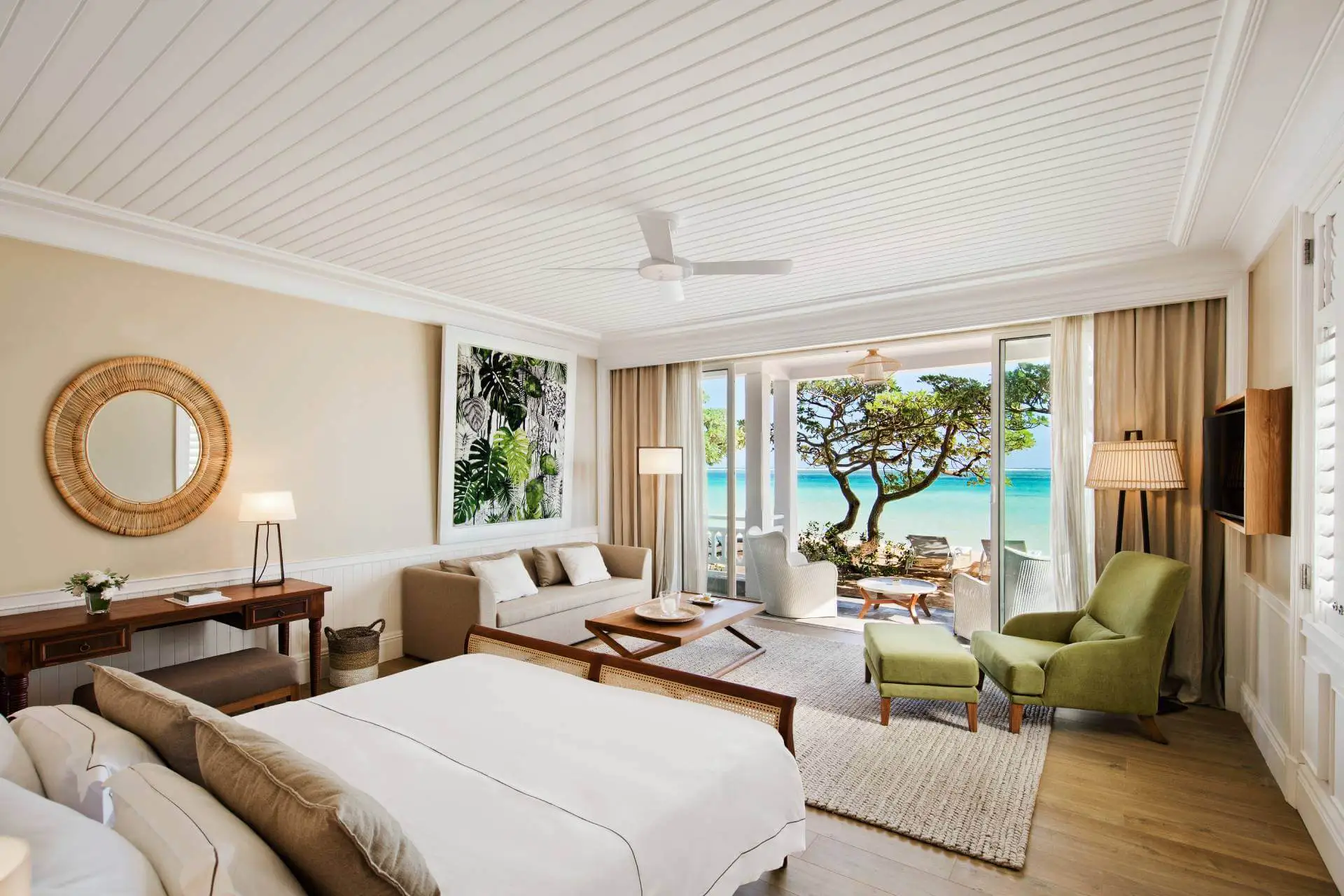 SUITE BEACH FRONT.webp