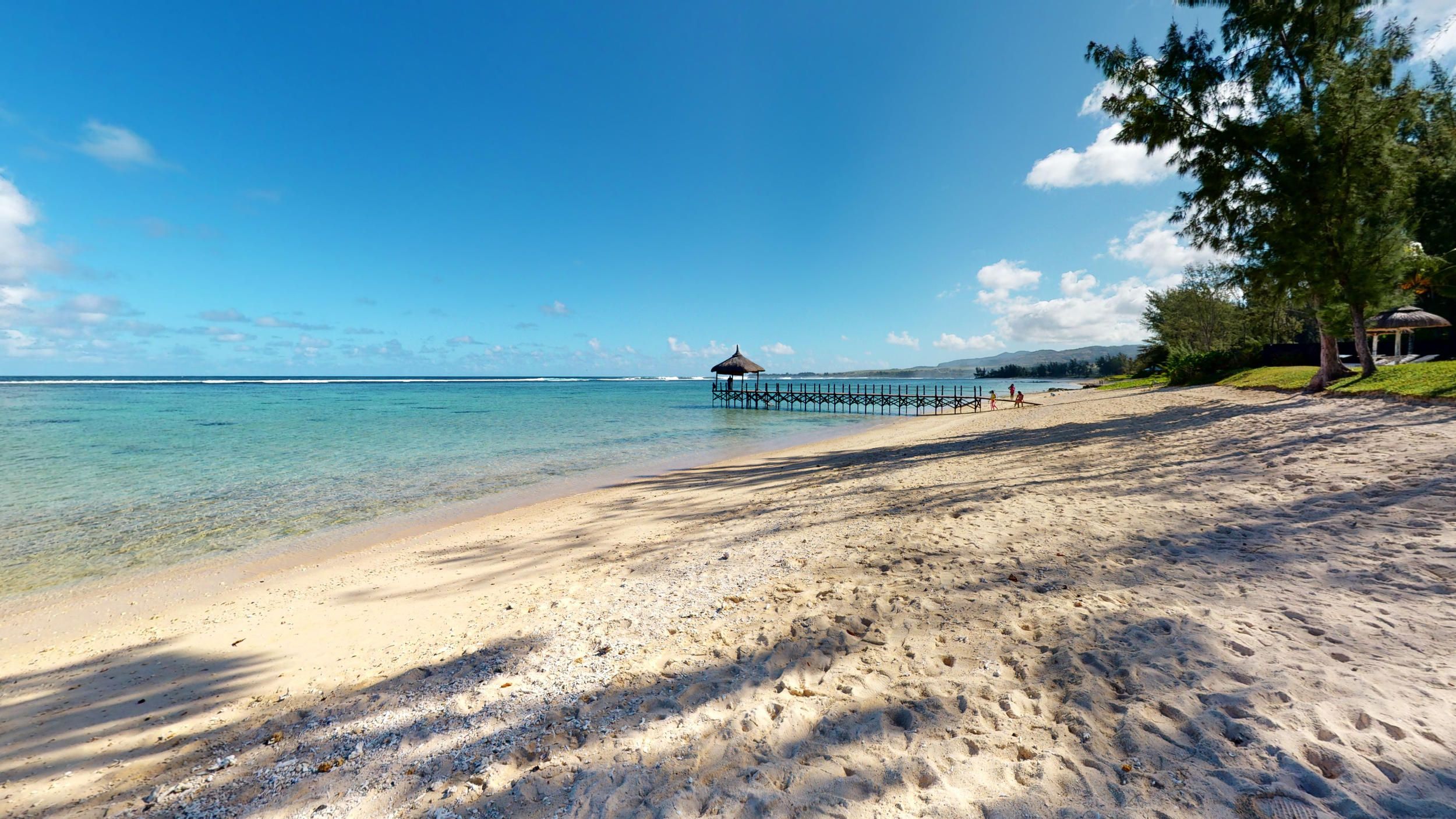 Shanti Maurice Resort and Spa - Beach at Shanti_1.jpg