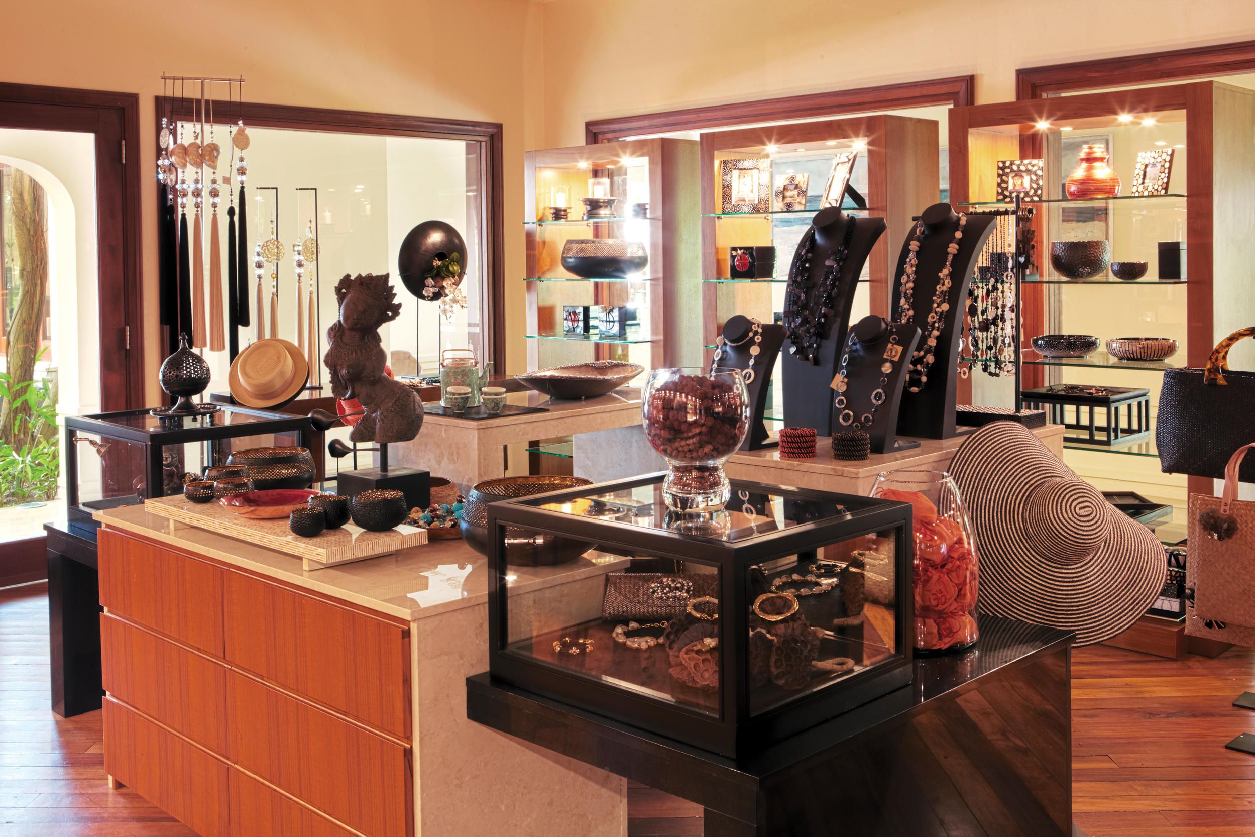 Shanti Maurice Resort and Spa - Boutique_RGB.jpg