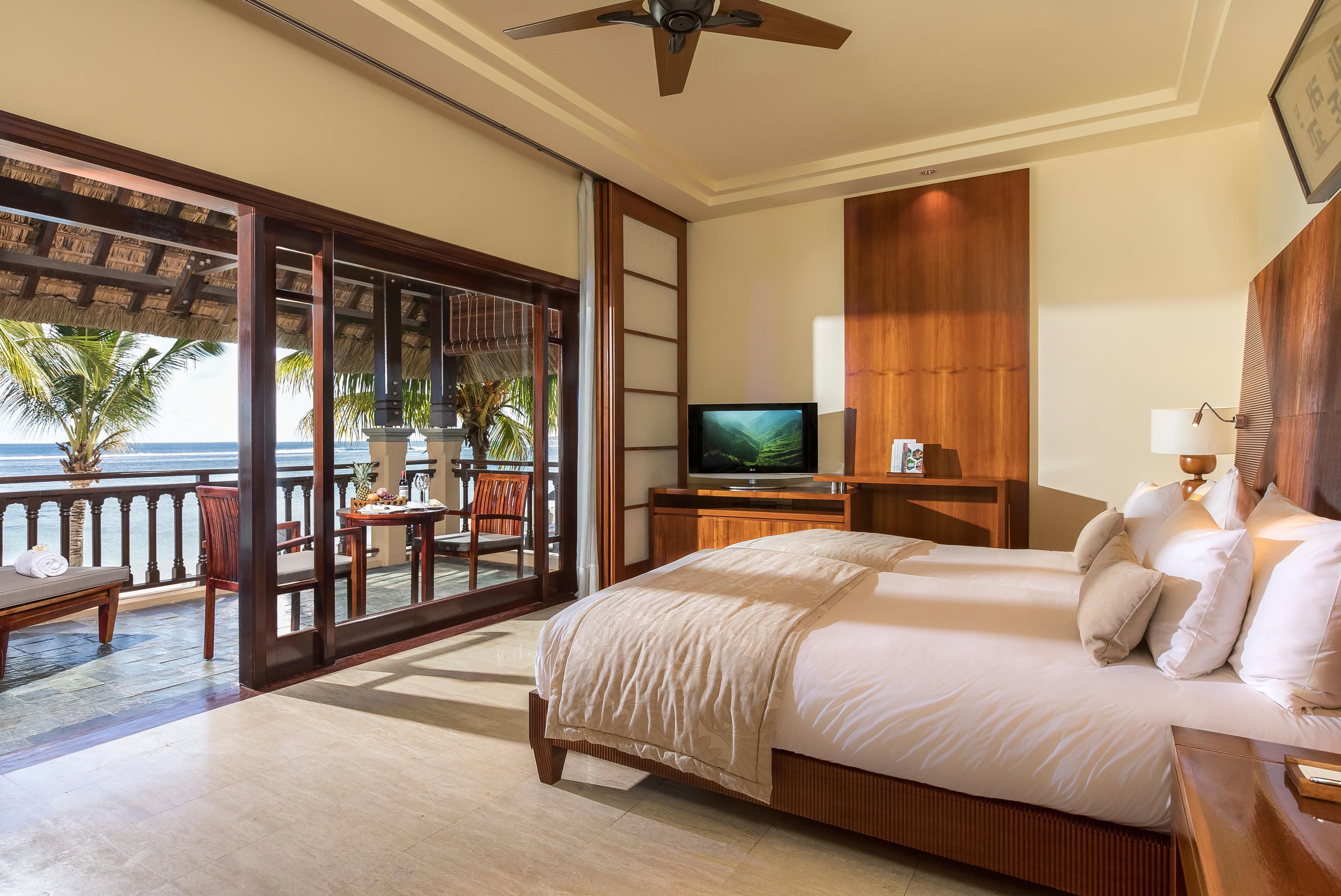 Shanti Maurice Resort and Spa - junior_suite_oceanfront_twin_bed_2.jpg