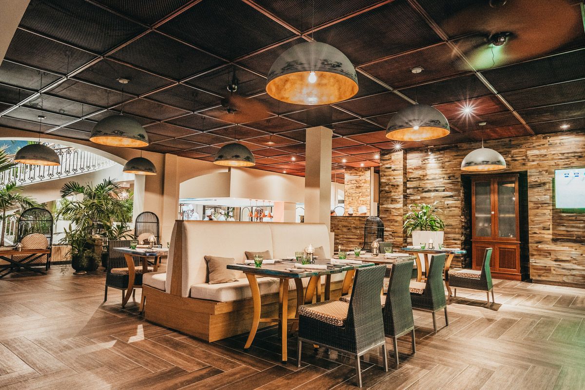 Sugar_Beach_A-Sun_Resort-MAIN-RESTAURANT.jpg