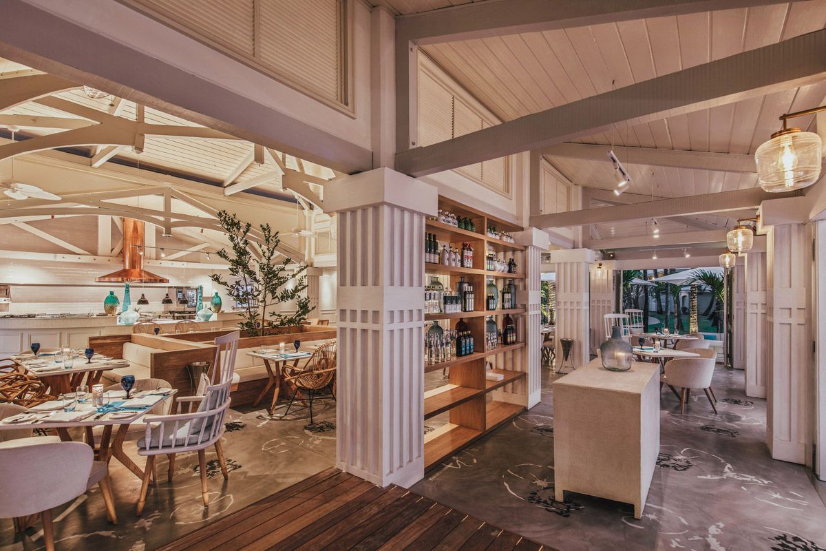 Sugar_Beach_A-Sun_Resort_-RESTAURANT-CITRONELLAS (6).jpg