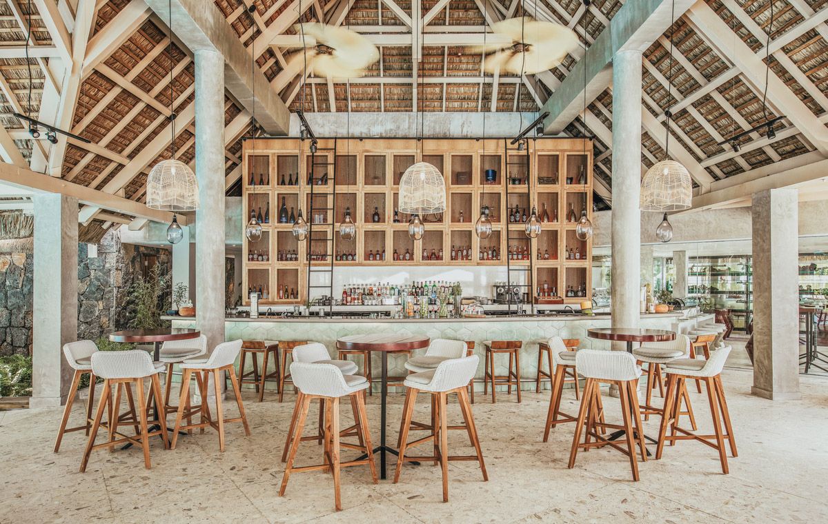Sugar_Beach_A-Sun_Resort-_Restaurant_Bar_Buddha_Bar_Beach.jpg