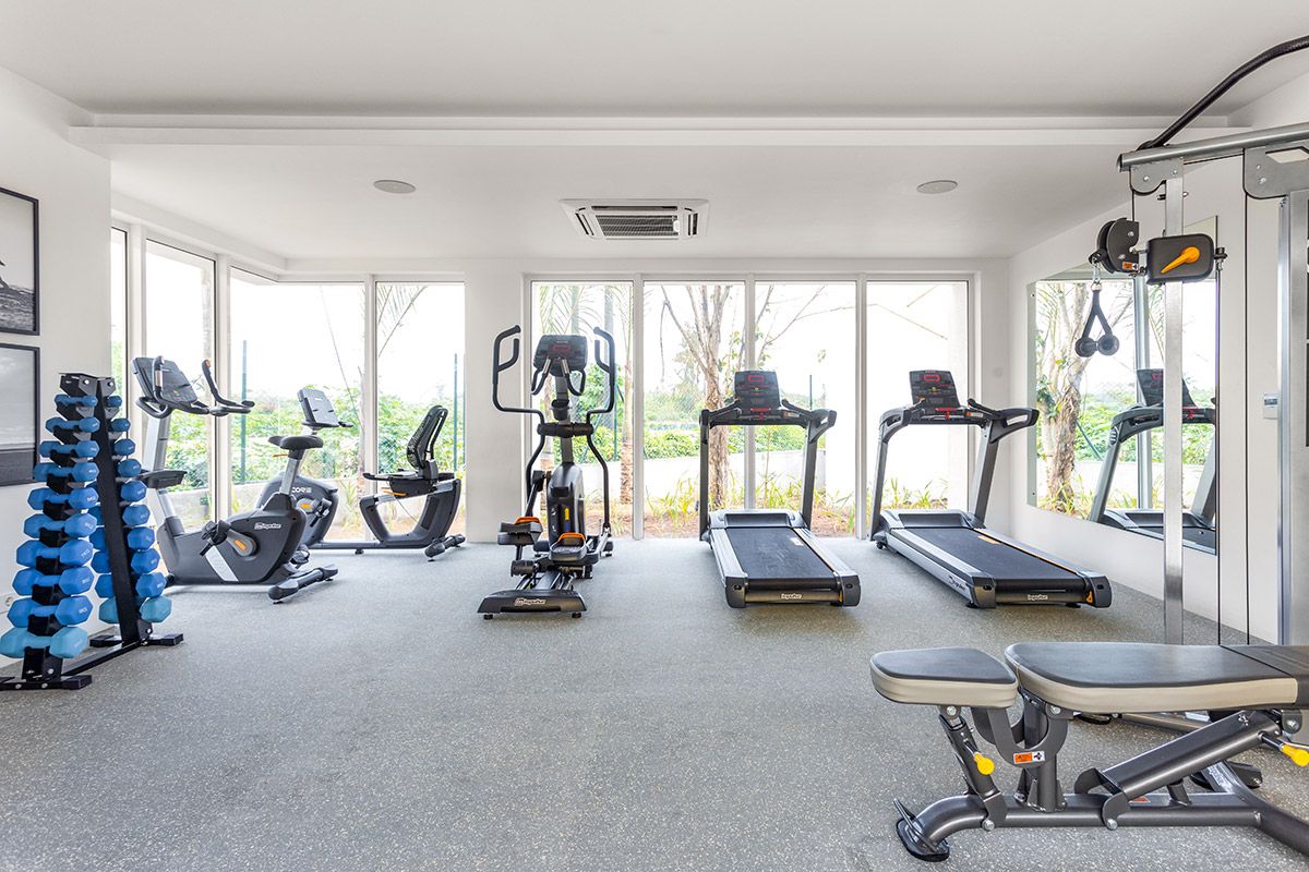 Sunrise Attitude Hotel -GYM-01.jpg
