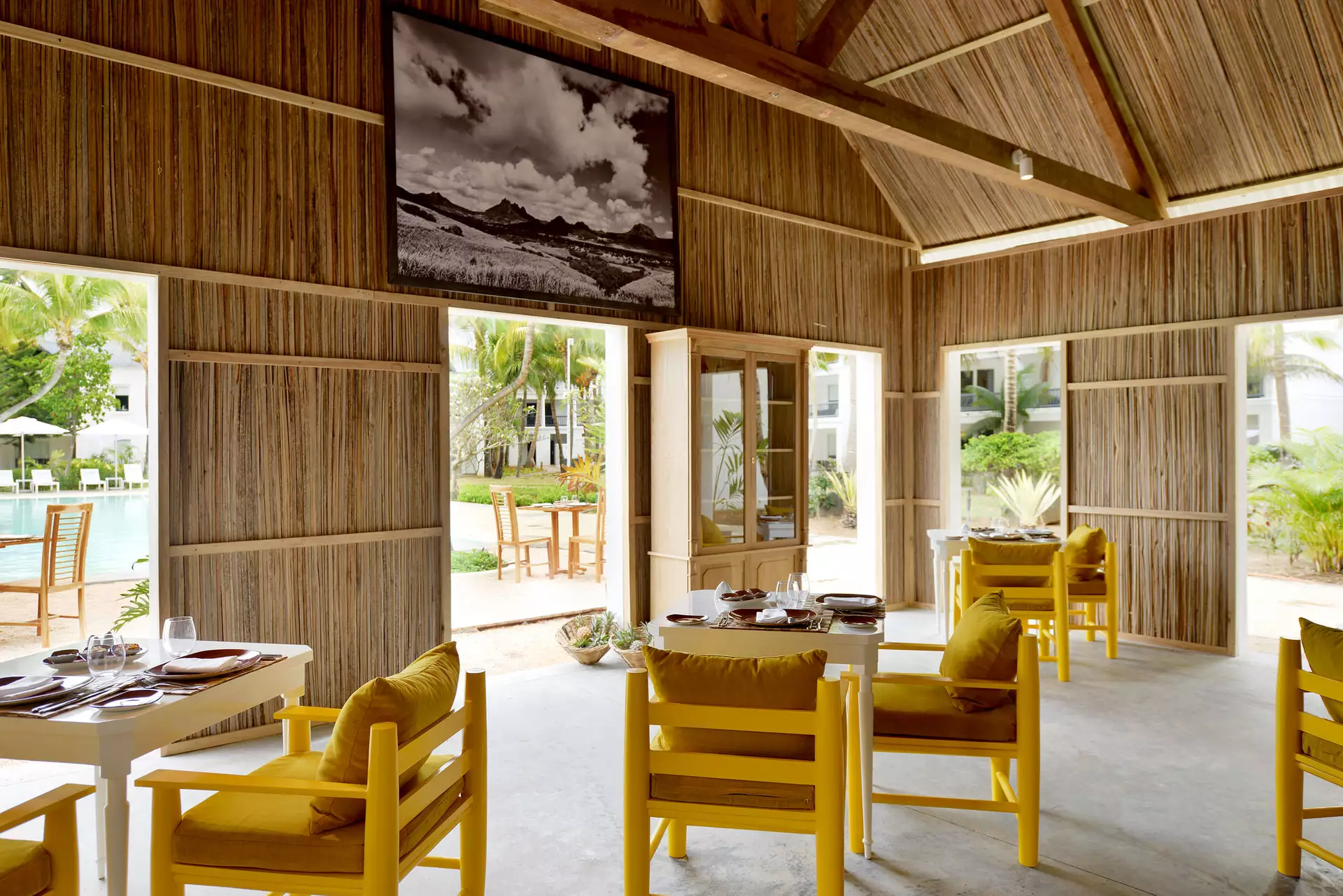 The Ravenala Attitude - signature restaurant Kot Nou - mauritius.com (2).webp