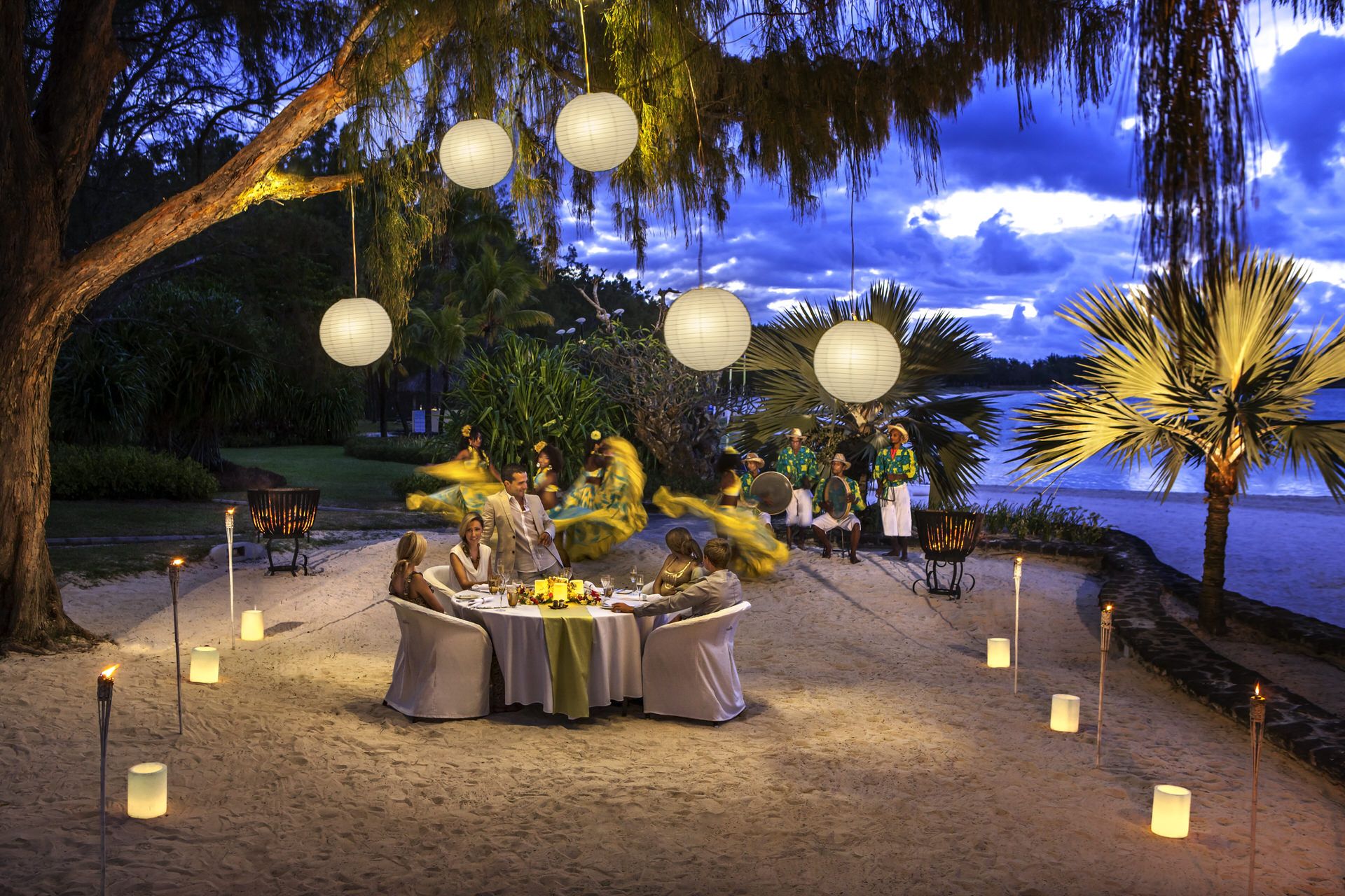 The Residence Mauritius - Beach Dinner.jpg