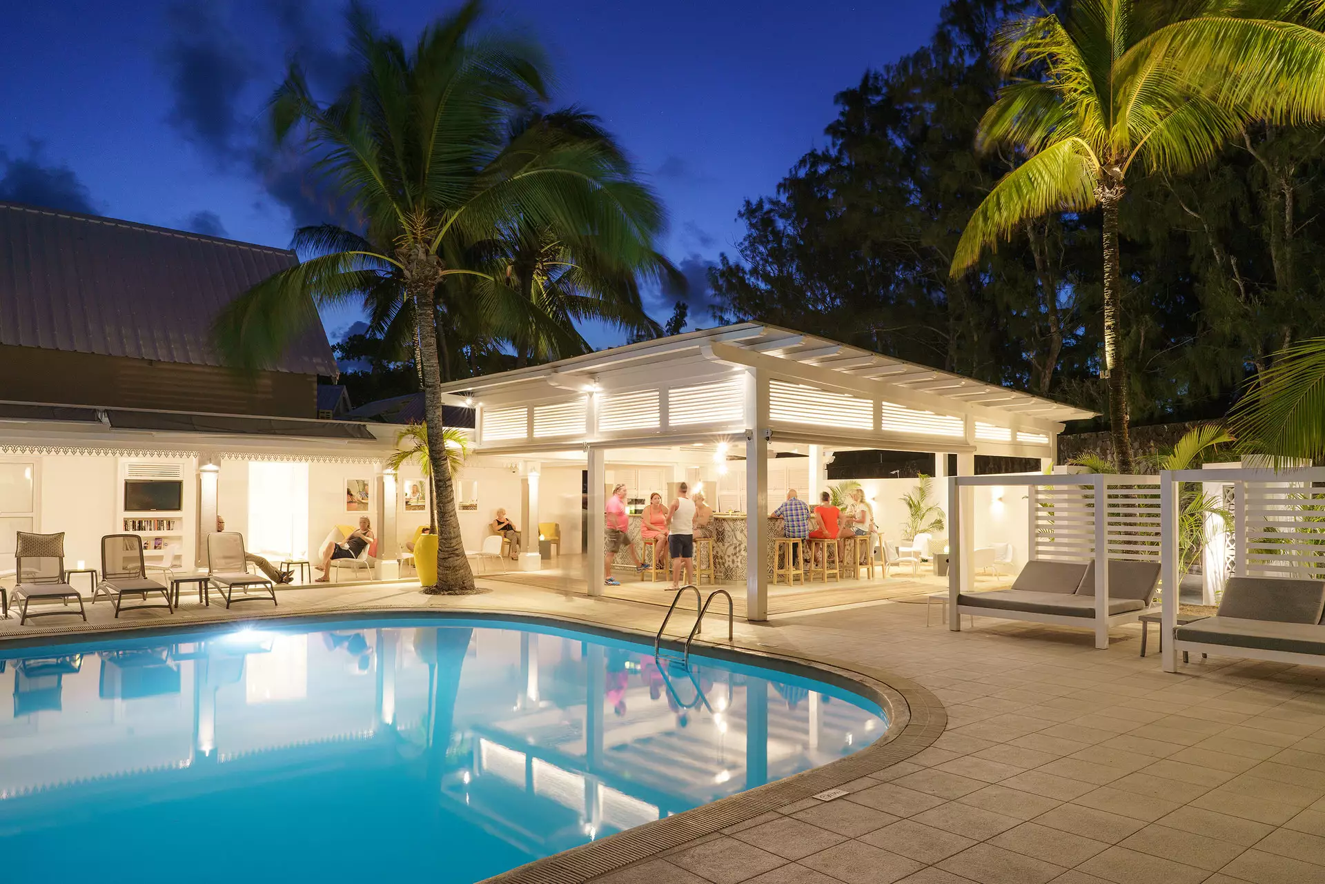 Tropical Attitude - Bar Sea U - Mauritius.com.webp