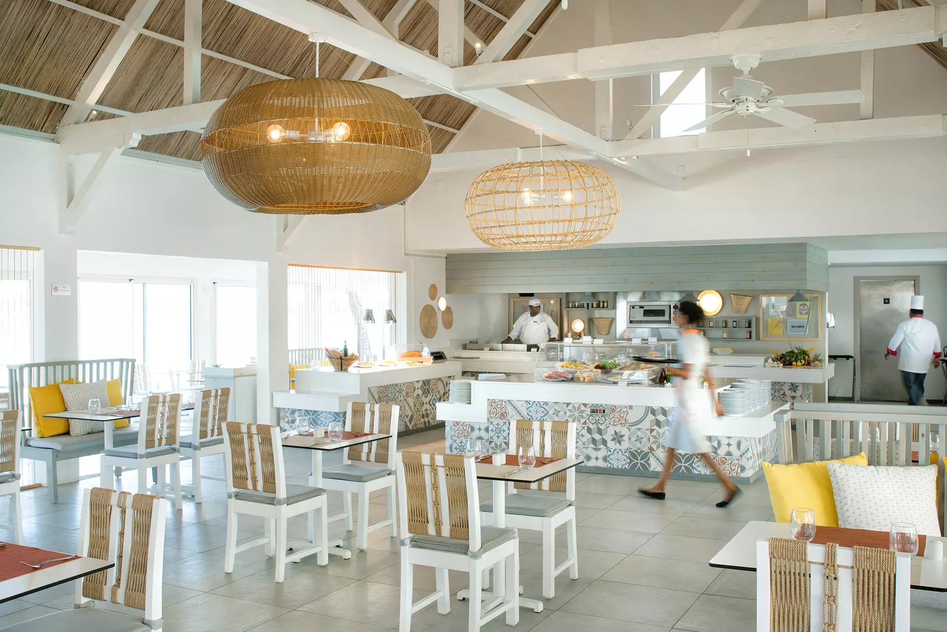 Tropical-Attitude-Restaurant Bor Lamer  03.webp