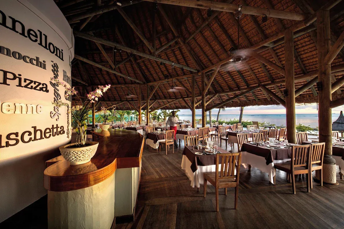 Victoria Beachcomber Resort & Spa