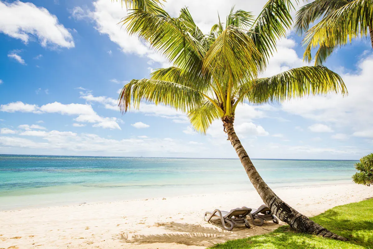 Victoria Beachcomber Resort & Spa