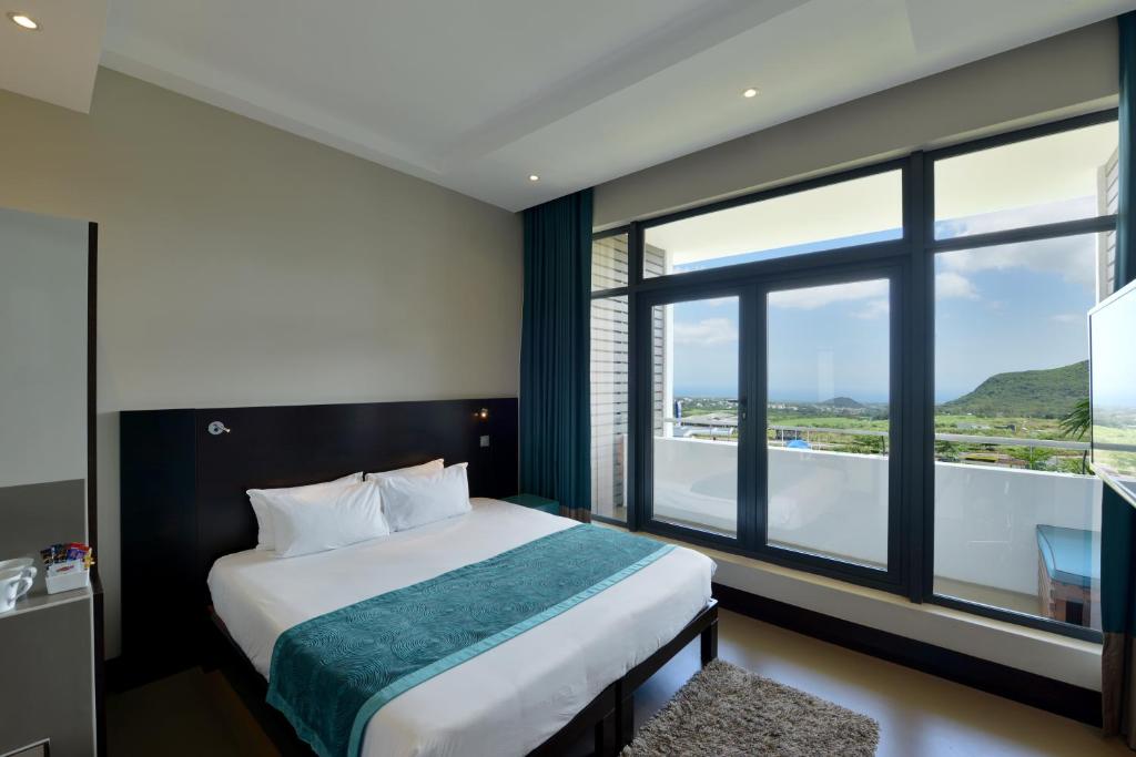 Voila Bagatelle room 2.jpg