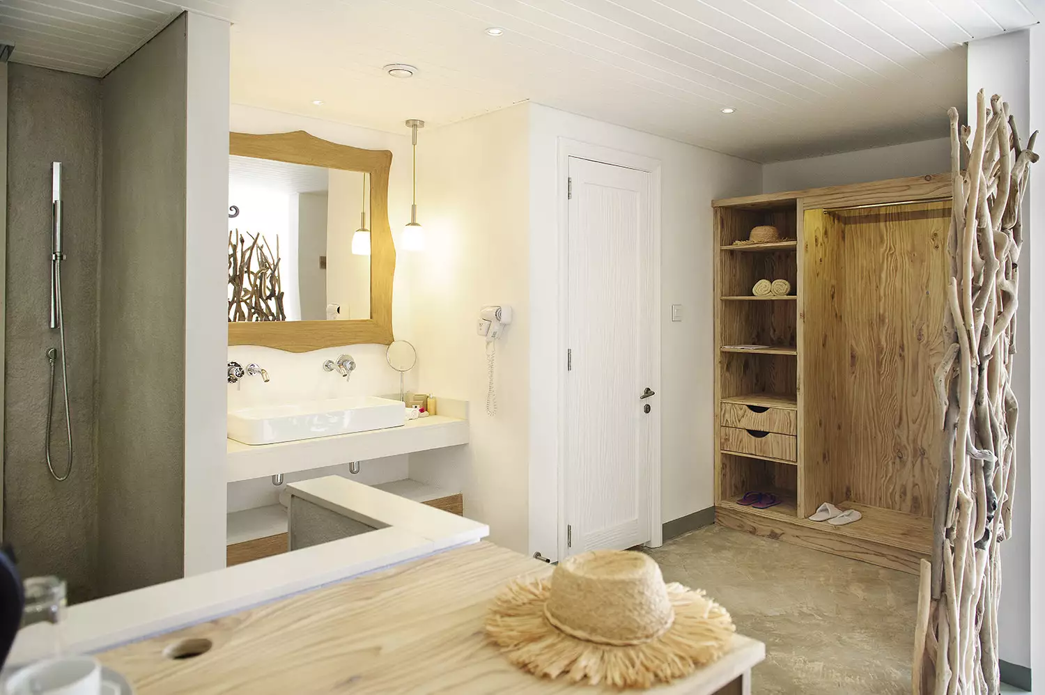 Zilwa-Attitude-couple junior suite - salle de bain.webp