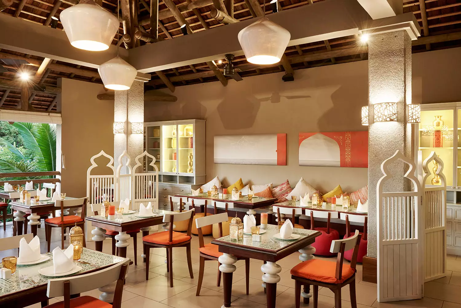 Zilwa-Attitude-restaurant Tadka 03.webp