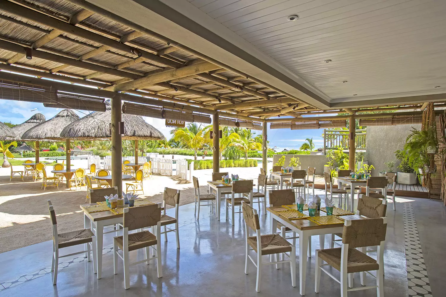 Zilwa-Attitude-signature restaurant Kot Nou 03.webp