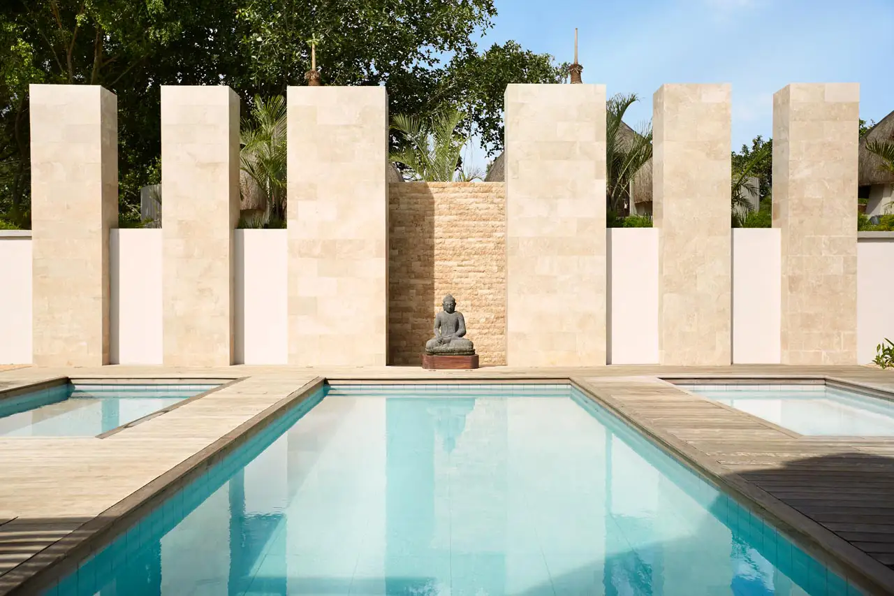 lux_grand_gaube__spapool_1.webp
