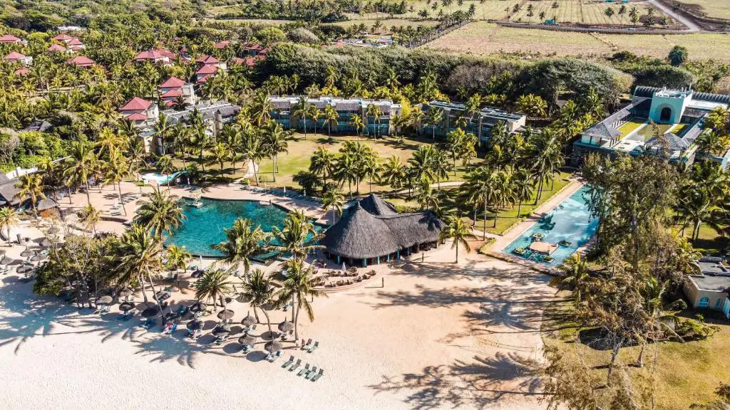 outrigger-mauritius-aerial.webp
